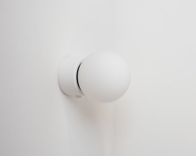 Pellet (White)