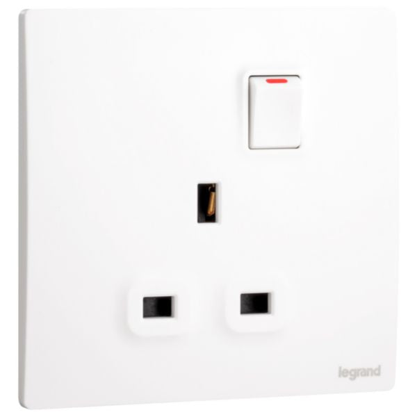 Legrand Mallia Senses White - Single Socket 13A