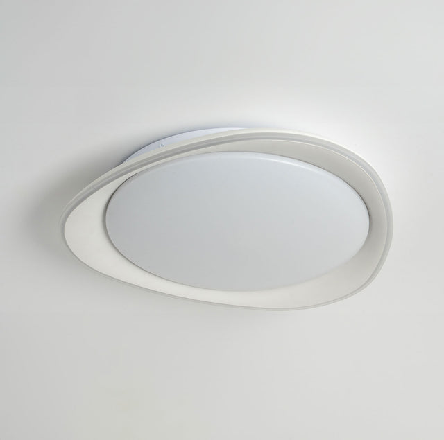 Tri White